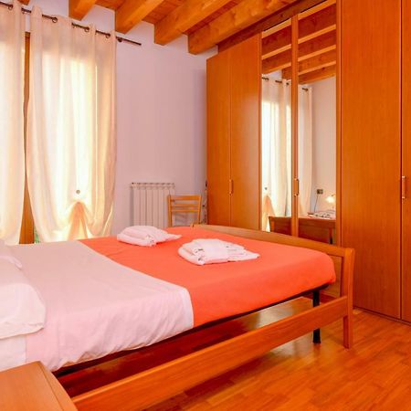פסקיארה דל גארדה Peschiera Summer Home מראה חיצוני תמונה